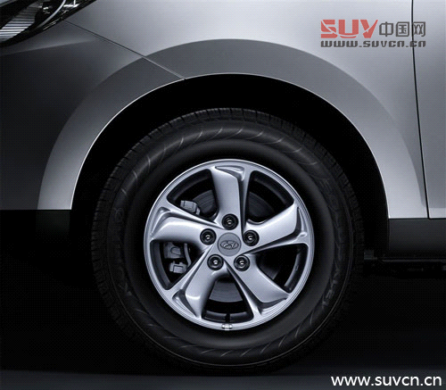 北京現(xiàn)代新款ix35輪轂有所變化