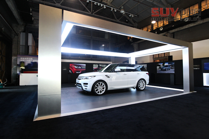 領(lǐng)鑒越界動(dòng)能 全新一代攬勝運(yùn)動(dòng)版尊享會(huì)”上海站的活動(dòng)