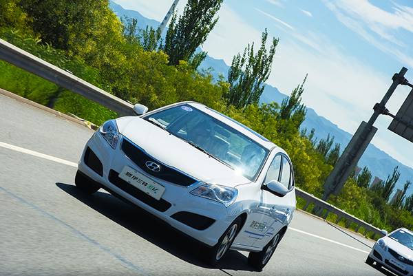 clip_image010.jpg Macintosh HD:Users:guan:Desktop:2017新伊蘭特EV上市:0809:照片:tt:91.jpg