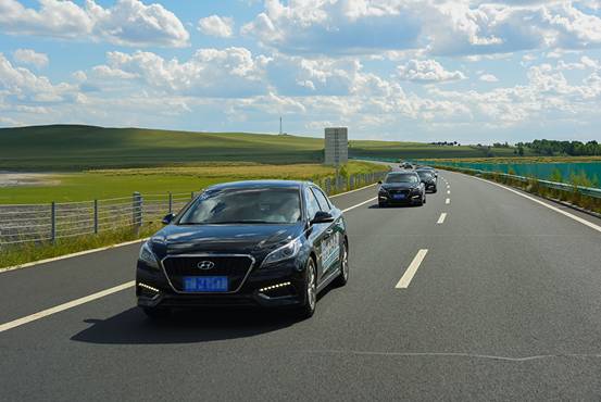 Macintosh HD:Users:guan:Desktop:2017新伊蘭特EV上市:0809:照片:tt:61.jpg