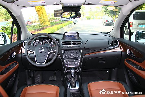 2012款昂科拉1.4T四驅(qū)旗艦