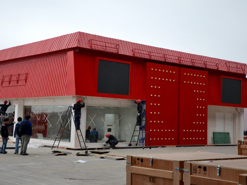 車(chē)展“三怪論” 記怪人怪車(chē)怪周邊花絮