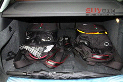 試駕國產奧迪Q3 35TFSI自信滿滿的小SUV