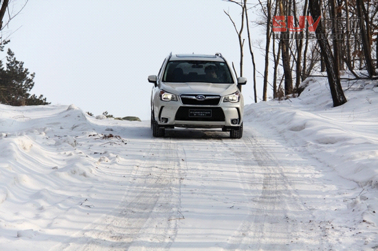 “雪之雄獅”全新斯巴魯森林人冰雪試駕