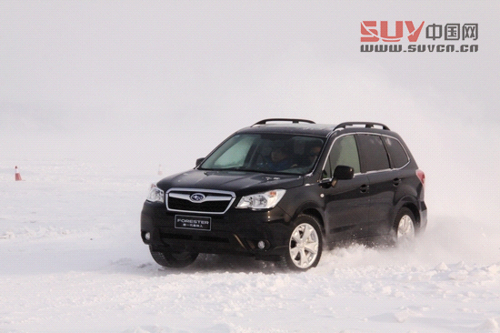 “雪之雄獅”全新斯巴魯森林人冰雪試駕