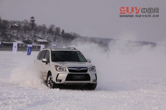 “雪之雄獅”全新斯巴魯森林人冰雪試駕