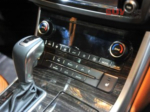 哈弗長城汽車哈弗H82013款 基本型