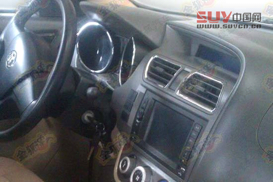 北汽SUV長軸七座版