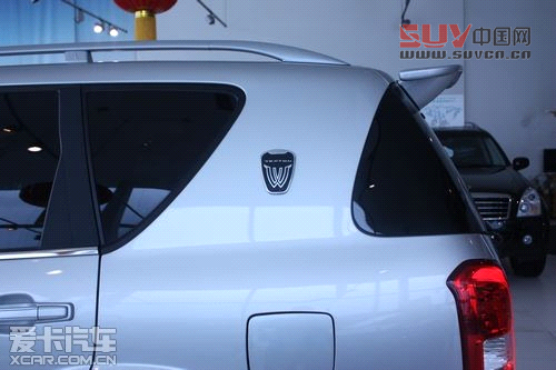 SUV全新選擇 愛卡實拍進口雙龍雷斯特W