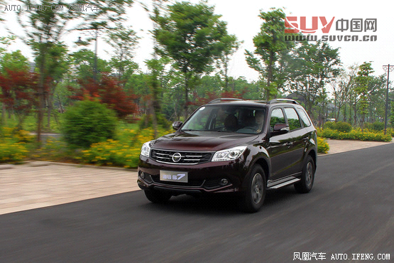 海馬S7對(duì)比一汽奔騰X80 自主SUV新秀賽