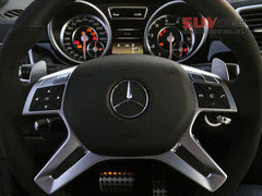 ML63 AMG中控、內飾設計