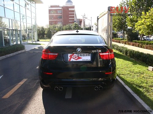 寶馬X6 M前臉設計