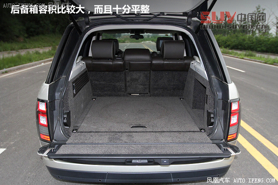 媒體測試路虎攬勝5.0L NA 索利赫爾城堡