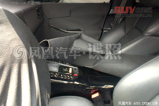 保時(shí)捷Macan國內(nèi)首曝 有望明年同步引入