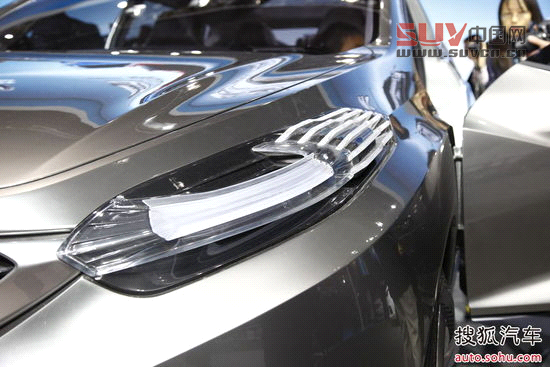 長安CS95 上海車展實拍