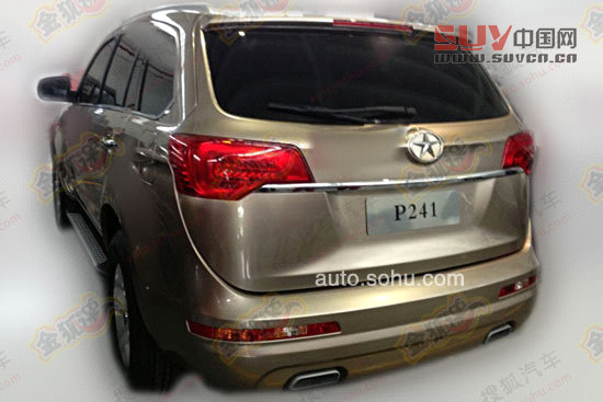 江淮P241后驅中型SUV首曝 借鑒奔馳風格