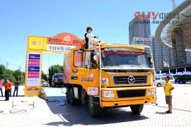 后保車隊給力 環塔拉力賽烏魯木齊啟動