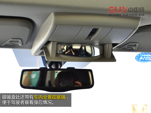 配置高/空間大 道奇2013款酷威試駕體驗