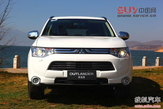 畢業(yè)季來臨! 六款配備導(dǎo)航天窗的七座SUV[3]