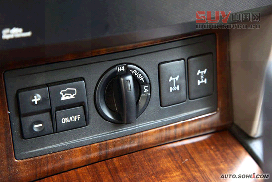 畢業(yè)季來臨! 六款配備導(dǎo)航天窗的七座SUV[5]