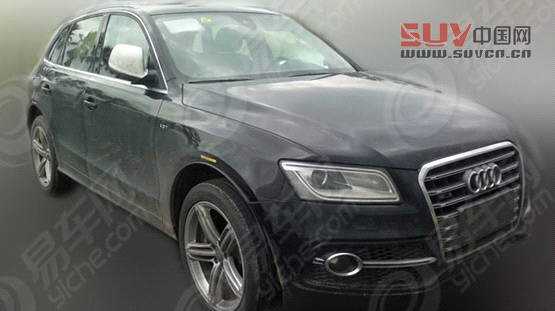 奧迪SQ5國內(nèi)路試諜照 或?qū)⒛陜?nèi)引入上市