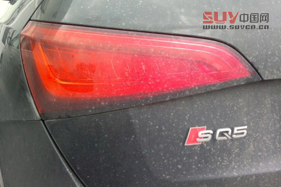 奧迪SQ5國內(nèi)路試諜照 或?qū)⒛陜?nèi)引入上市