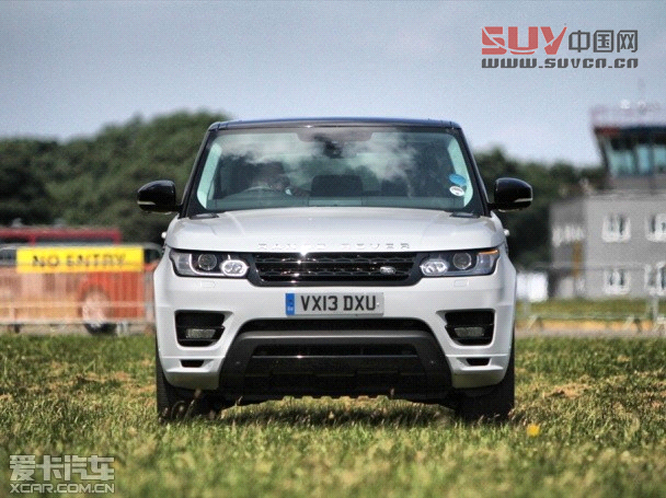 愛卡英國首試2014路虎攬勝運動版