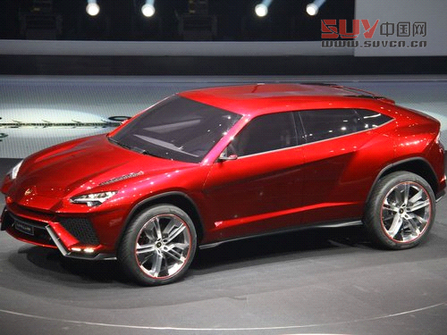 蘭博基尼  URUS 車輛正右側(cè)