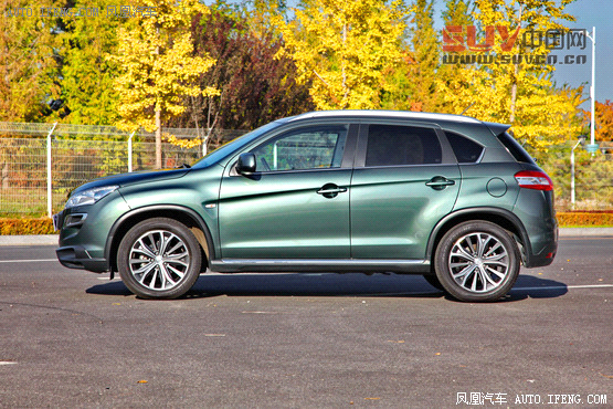 8款25萬(wàn)元原裝進(jìn)口SUV導(dǎo)購(gòu) 形動(dòng)兼顧[4]