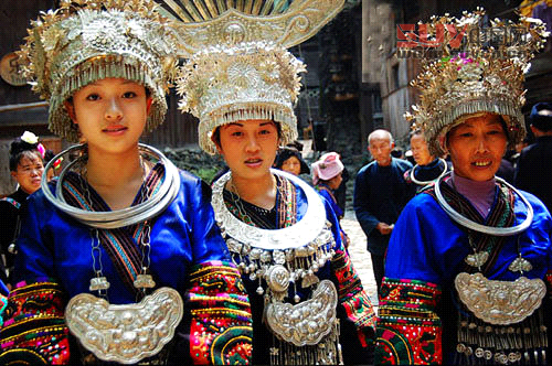 榕江侗族:舞龍對(duì)歌