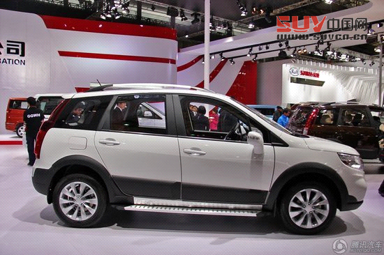 [國(guó)內(nèi)車(chē)訊]東風(fēng)風(fēng)行景逸X5將于8月下旬上市