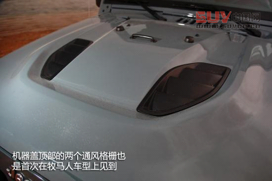 騰格里沙漠體驗牧馬人Rubicon