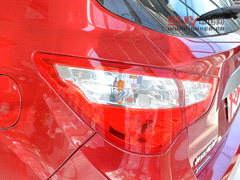 夜深別“宵”停 開自主SUV帶上朋友吃宵夜