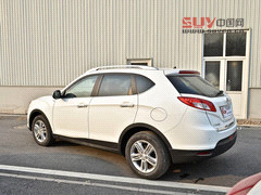 夜深別“宵”停 開自主SUV帶上朋友吃宵夜