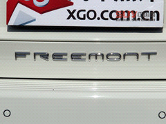 意大利式熱狗 試駕菲亞特FREEMONT菲躍