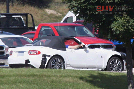 新一代馬自達MX-5曝光 搭配創馳藍天技術