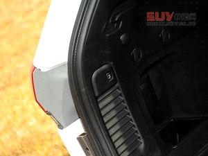 JeepJeep大切諾基(進(jìn)口)2014款 3.0L 舒享導(dǎo)航版