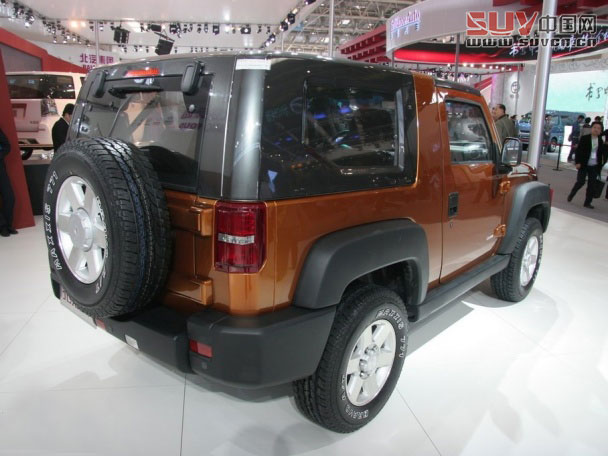 北京汽車北京汽車B40