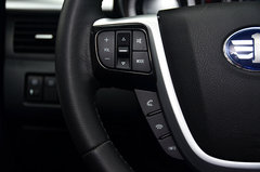 賣(mài)相好/品質(zhì)過(guò)關(guān) 試駕一汽奔騰X80 2.3L