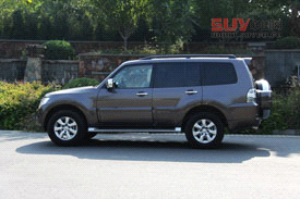 原裝進(jìn)口SUV三菱帕杰羅 硬派越野典范