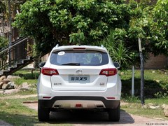 陸風(fēng)X5領(lǐng)銜性價比 四款自主SUV購車推薦