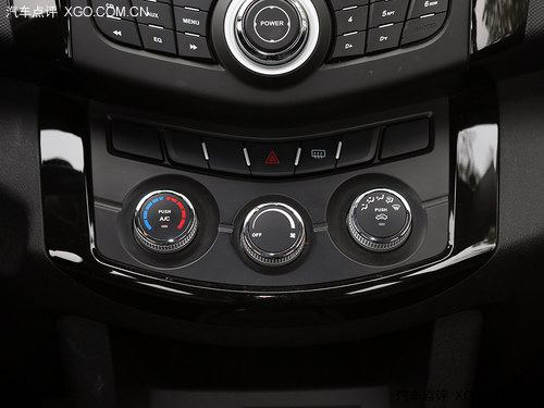 兩者各自均有優勢 陸風X5對比瑞風S5