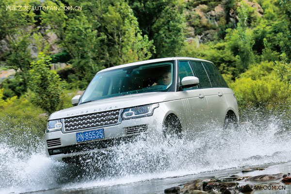 殊途同歸 試駕路虎攬勝與奔馳G63 AMG