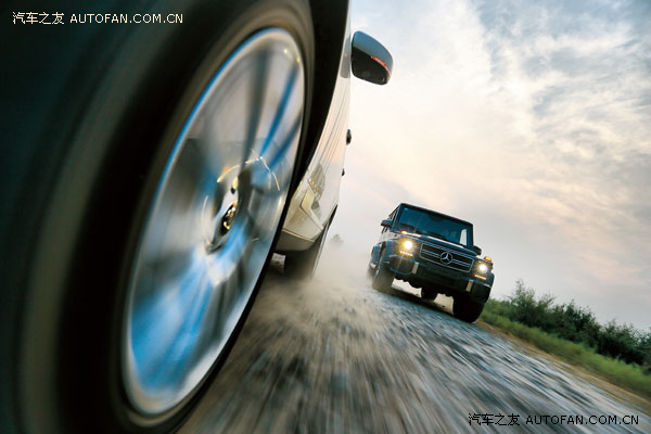 殊途同歸 試駕路虎攬勝與奔馳G63 AMG