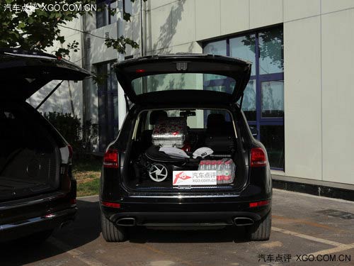 新大切諾基對比途銳