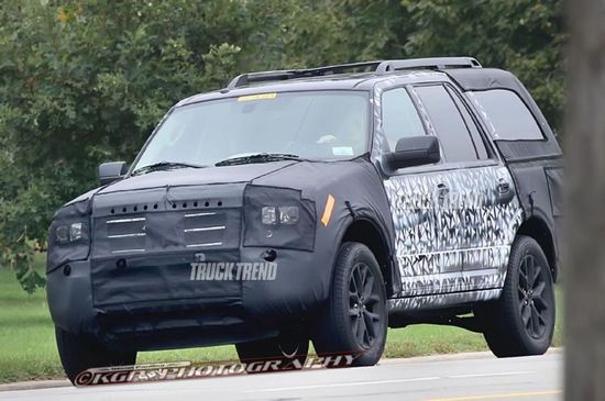 福特全尺寸SUV路試諜照亮相