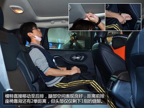 獨(dú)具未來感 Jeep自由光豪華版車展實(shí)拍