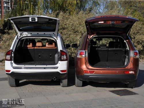 Jeep指南者對(duì)比三菱歐藍(lán)德