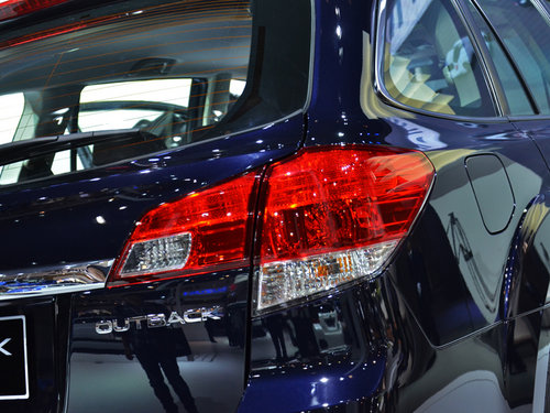 斯巴魯傲虎2014款解讀 外觀內飾小變化