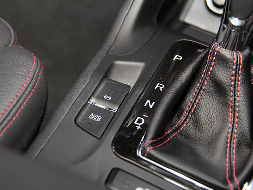 有望明年初上市 長安CS75廣州車展實拍